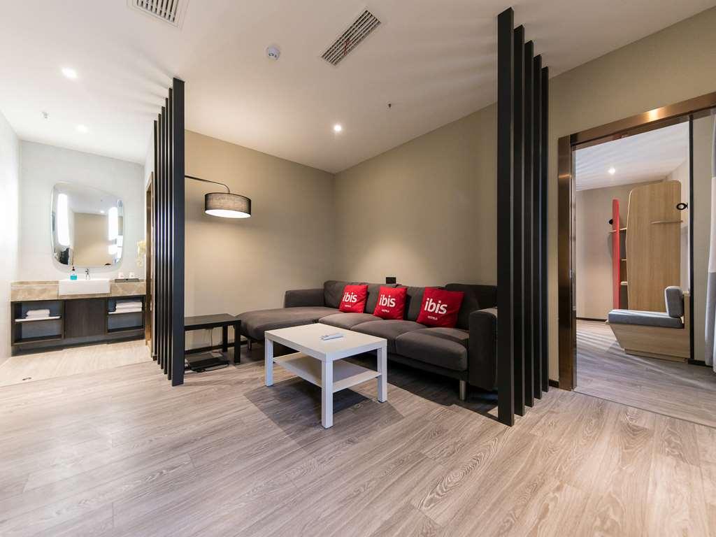 Ibis Nantong Qingnian Hotel Szoba fotó