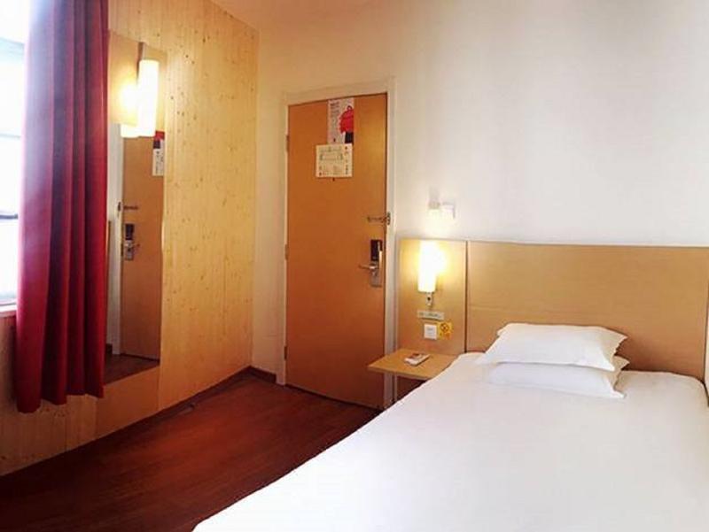 Ibis Nantong Qingnian Hotel Kültér fotó