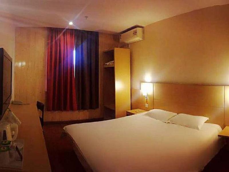 Ibis Nantong Qingnian Hotel Kültér fotó