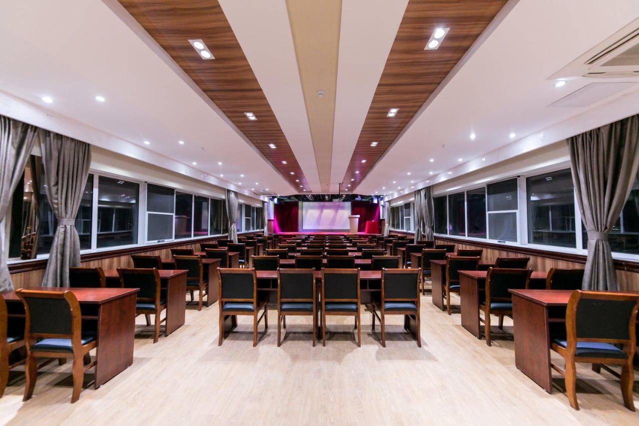 Ibis Nantong Qingnian Hotel Kültér fotó
